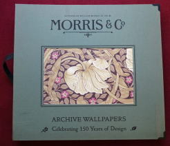 ウィリアム・モリス　「ARCHIEVE WALLPAPERS」壁紙
